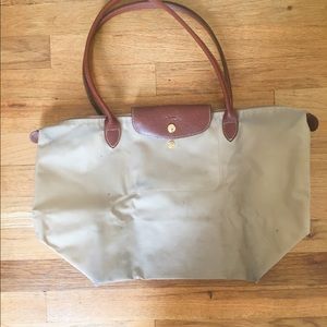Longchamp Le Pilage 100% Authentic Beige Tote 👜